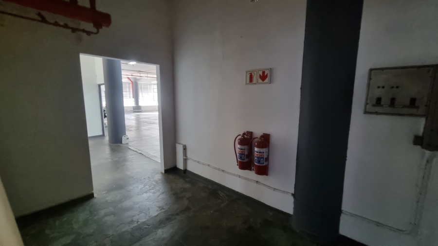 To Let Commercial Property for Rent in Woodstock Western Cape